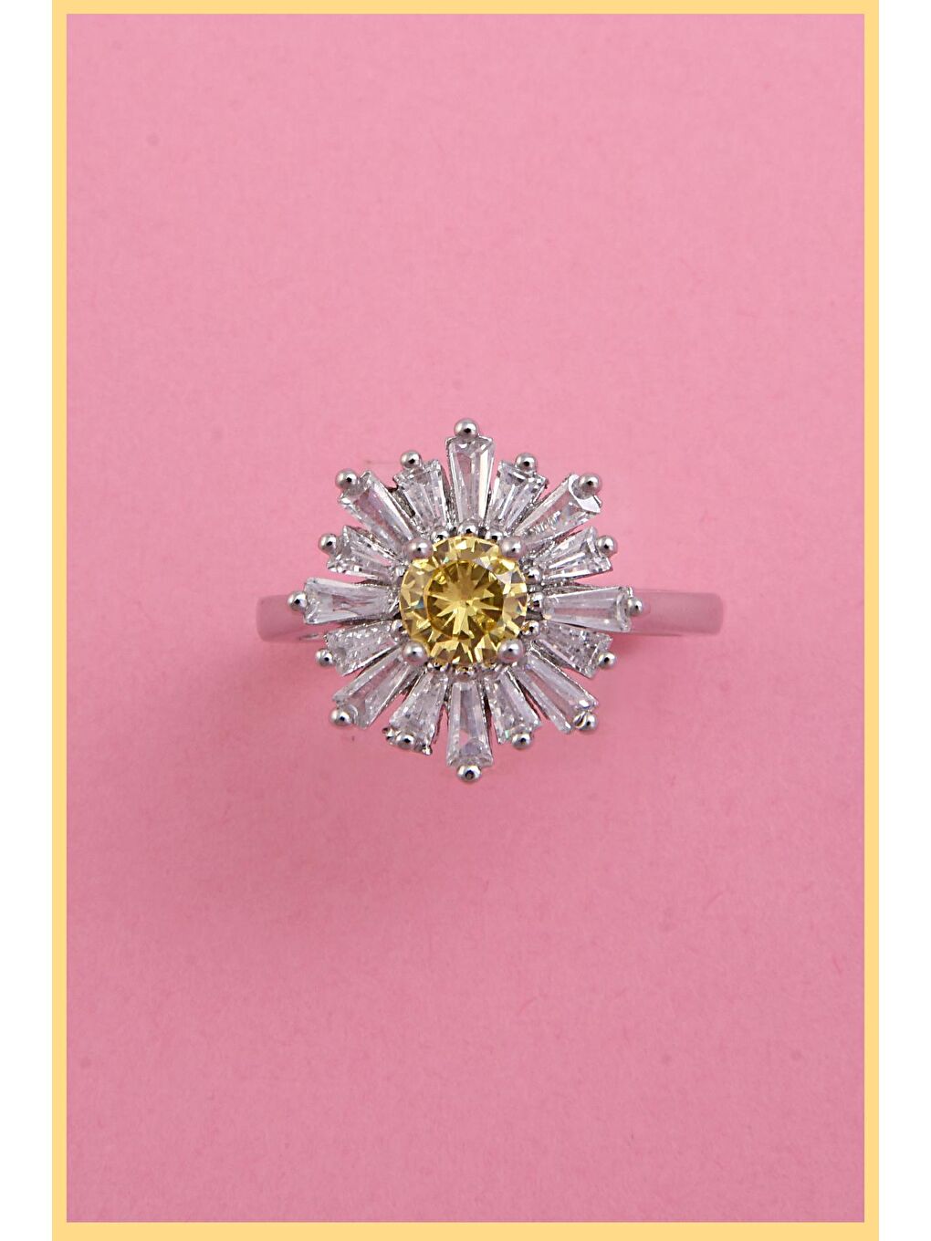 Gri Kadın 925k Gümüş Kaplama Fancy Color Trapez Zirkon Taşlı Ayarlanabilir Çelik Yüzük (Exclusive)