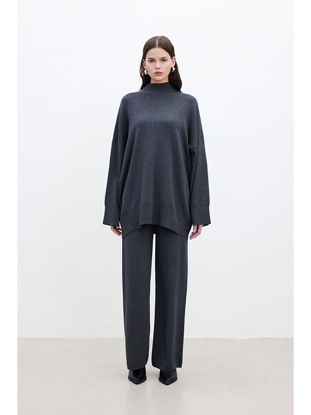 Oversize Yüksek Yaka Kazak Antrasit-3
