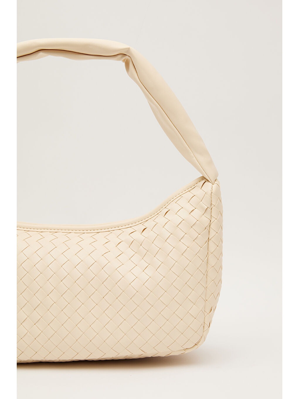 Frances Örgü Oval Çanta Bej-2