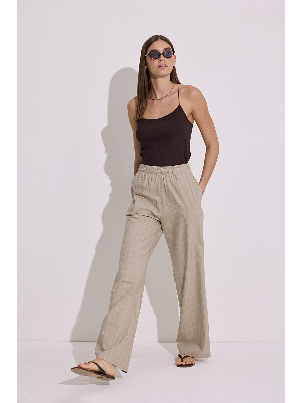 Çizgili Beli Lastikli Pantolon Bej-5