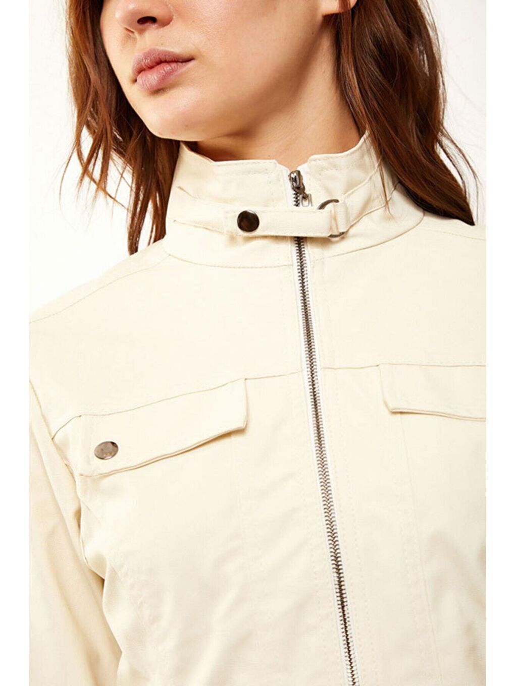 Kadın Ekru Dik Yaka Suni Deri Ceket HZL22W-BD110241-2