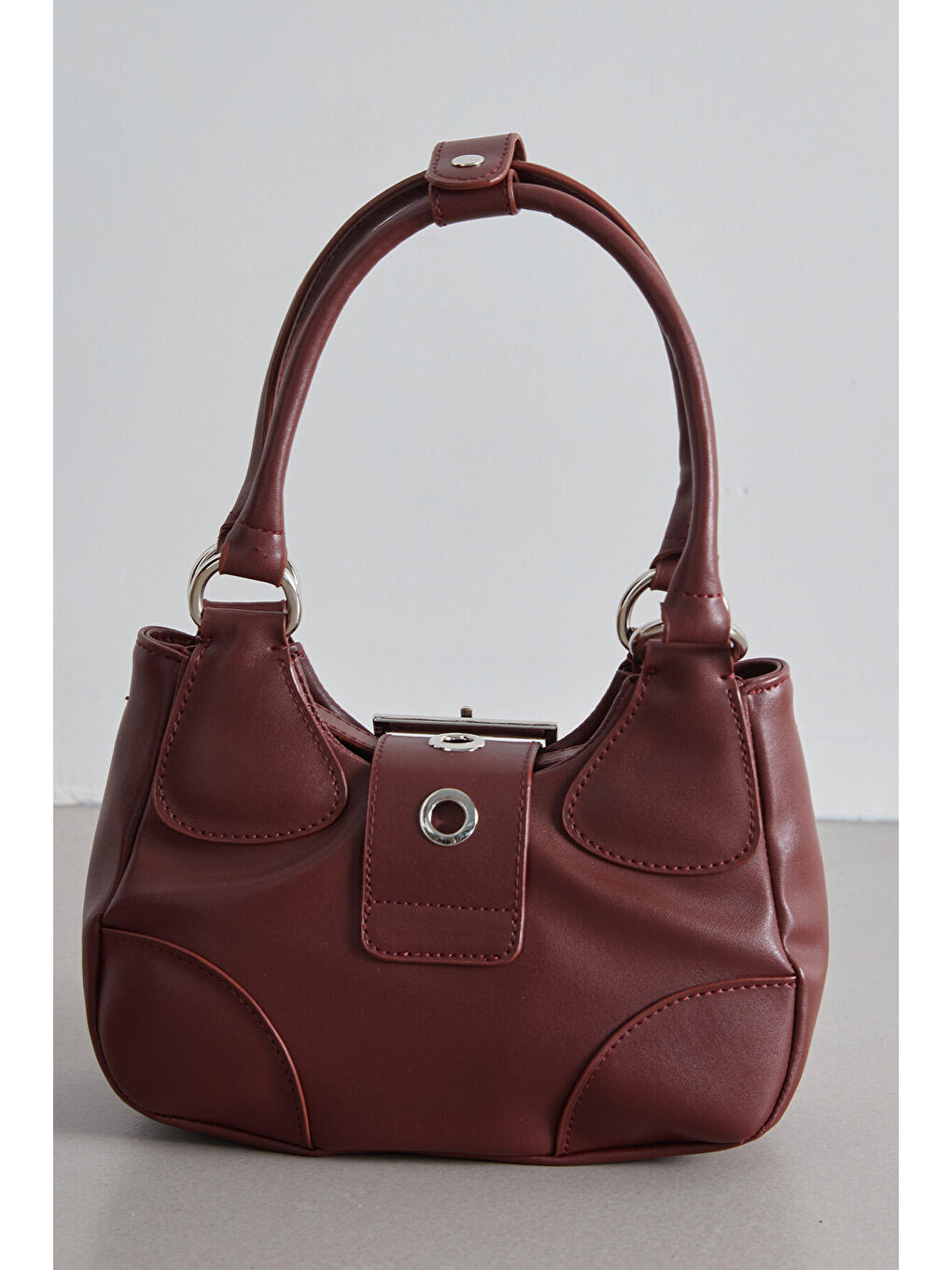 Metal Toka Kapamalı Mini Çanta Bordo-6