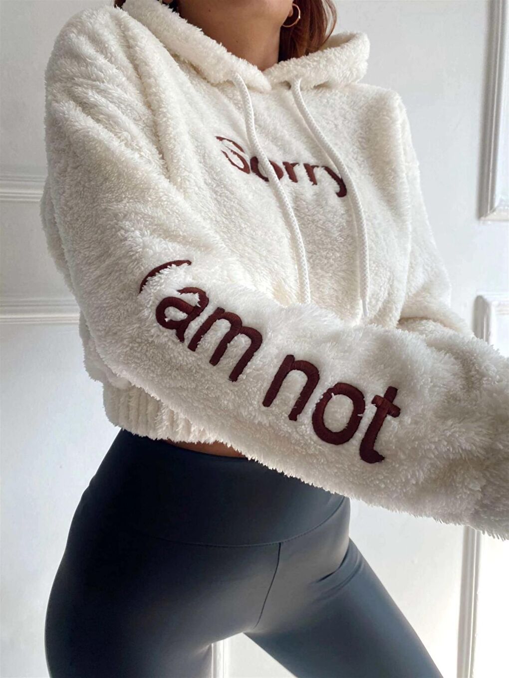 hazelin Beyaz Kadın Beyaz Sorry Baskılı Beli Lastikli Rahat Peluş Sweatshirt HZL23W-BD1553981