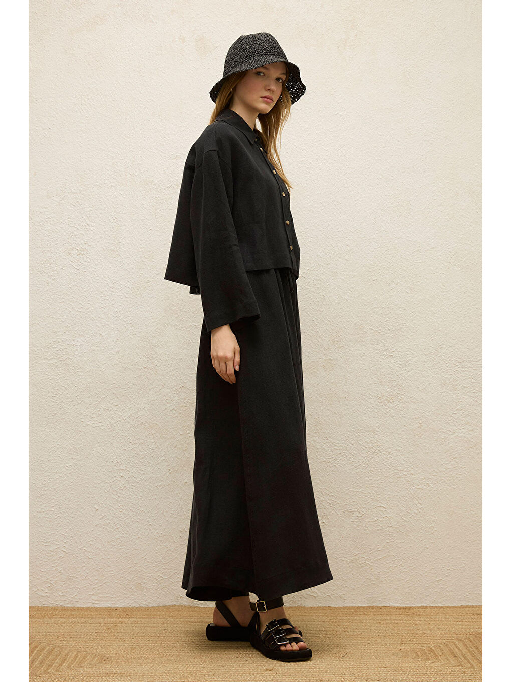 Keten Uzun Kol Crop Gömlek Siyah-4