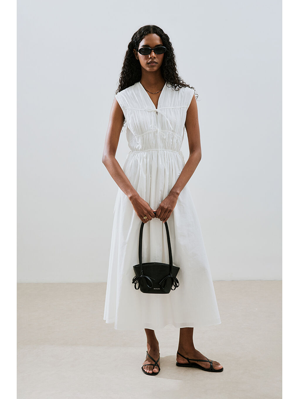 Büzgülü Bağlama Detaylı Elbise Ekru-2