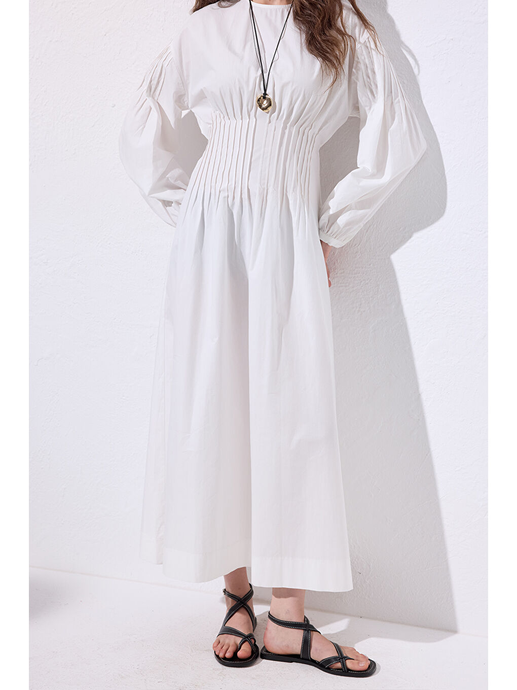 Beli Pile Detaylı Elbise Ekru-4