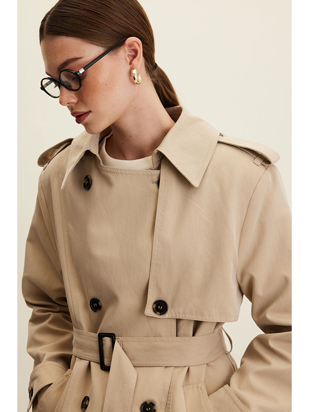 Bej Anıka Kruvaze Kemerli Trençkot Taş-5