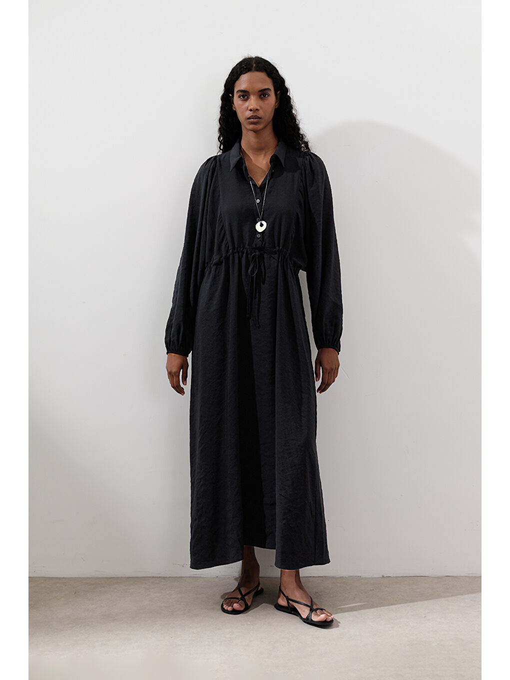 Lyocell Dökümlü Elbise Siyah-2