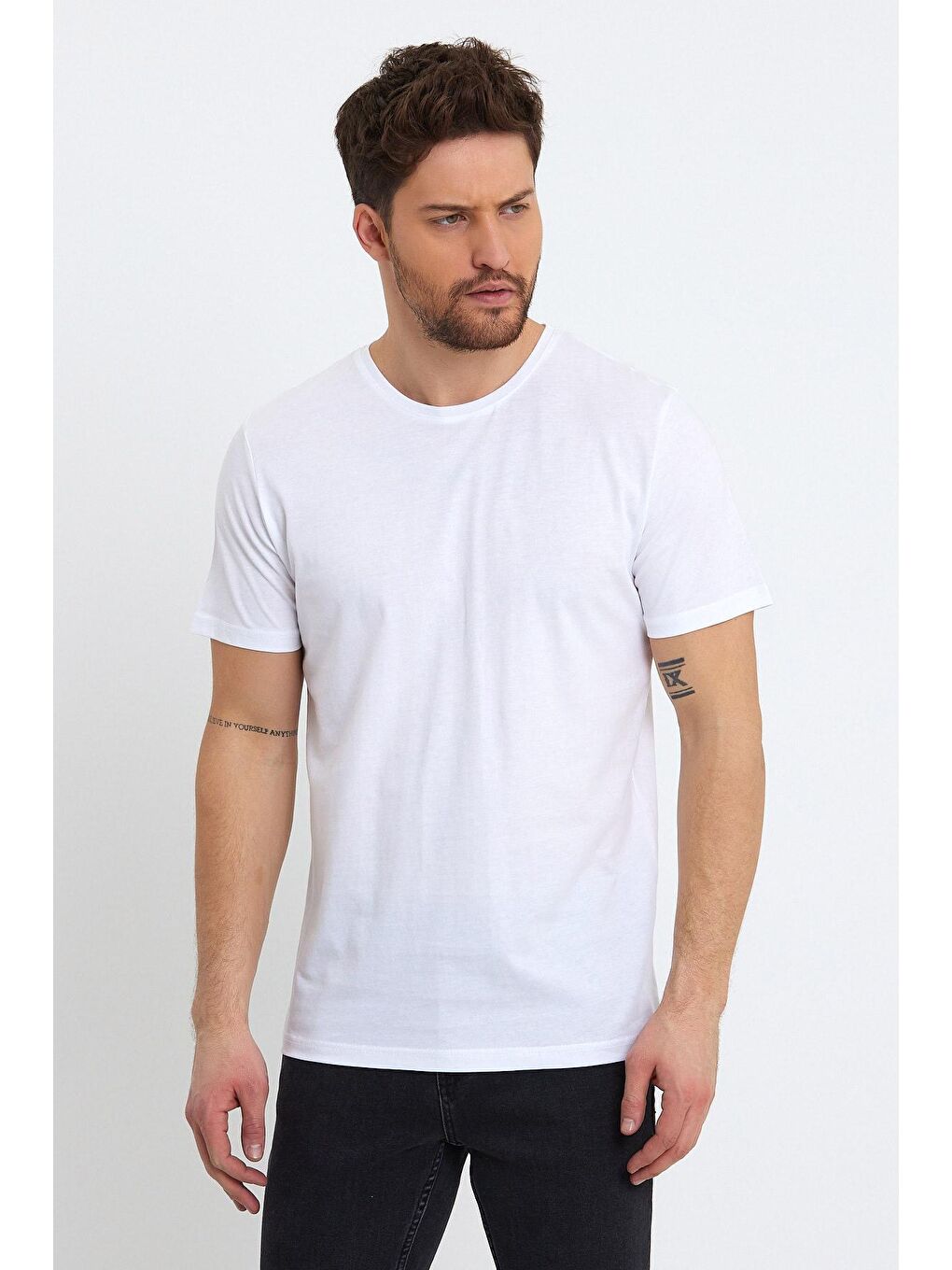 Beyaz 30/1 Süprem Bisiklet Yaka Erkek Tişört-2