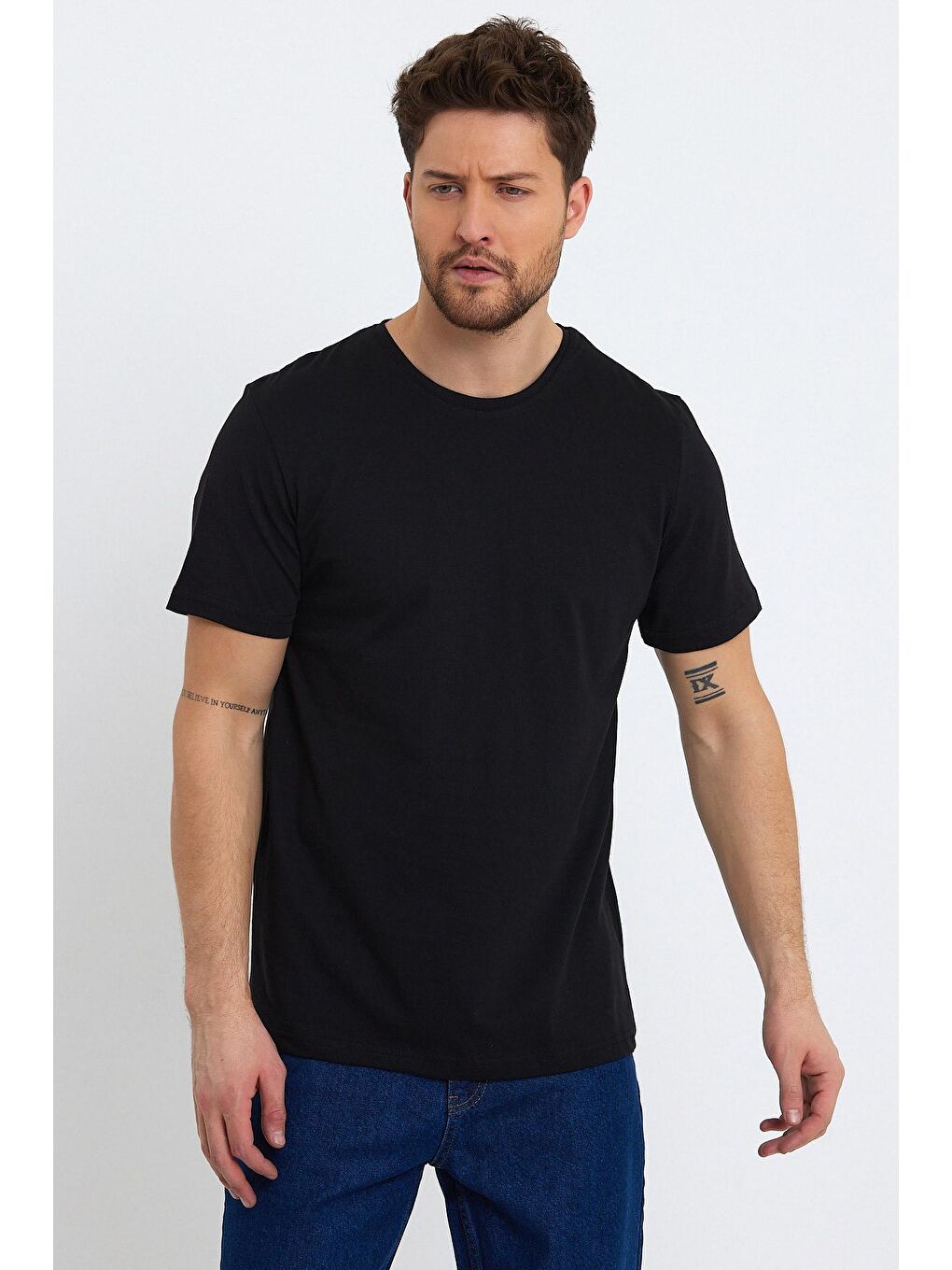 Siyah 30/1 Süprem Bisiklet Yaka  Erkek Tişört-1