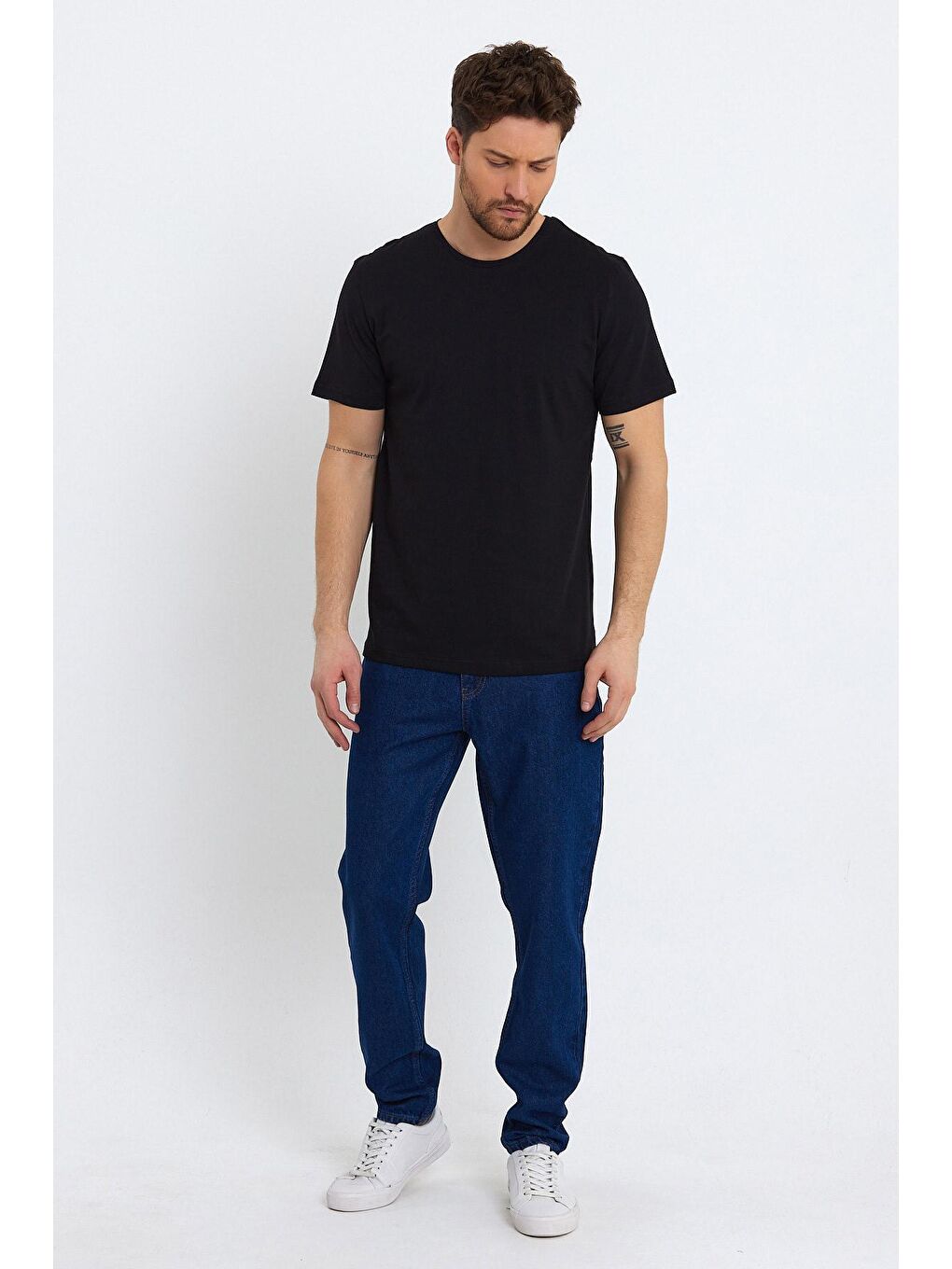 Siyah 30/1 Süprem Bisiklet Yaka  Erkek Tişört-2