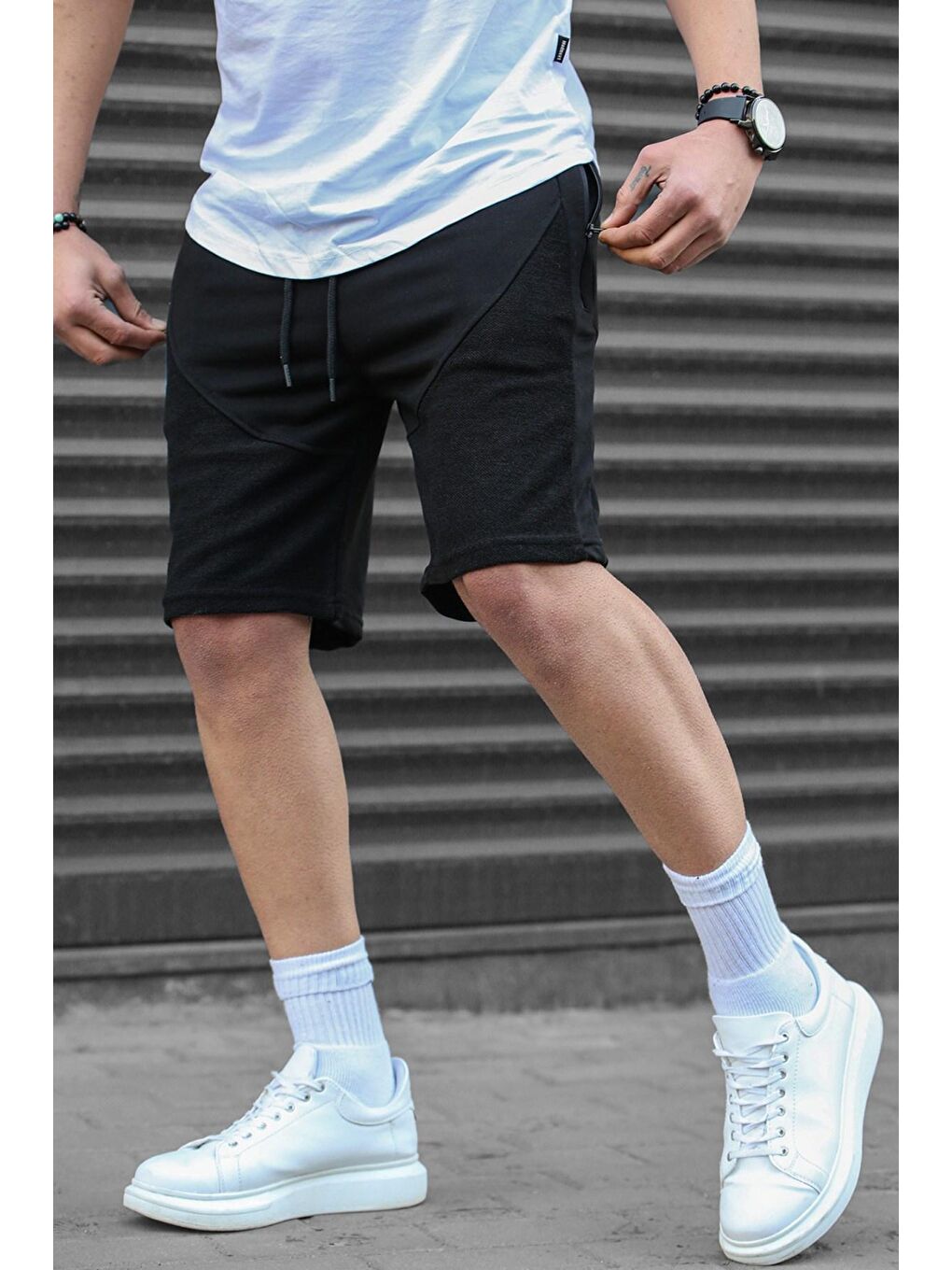 Siyah Erkek Basic Kapri Şort-1