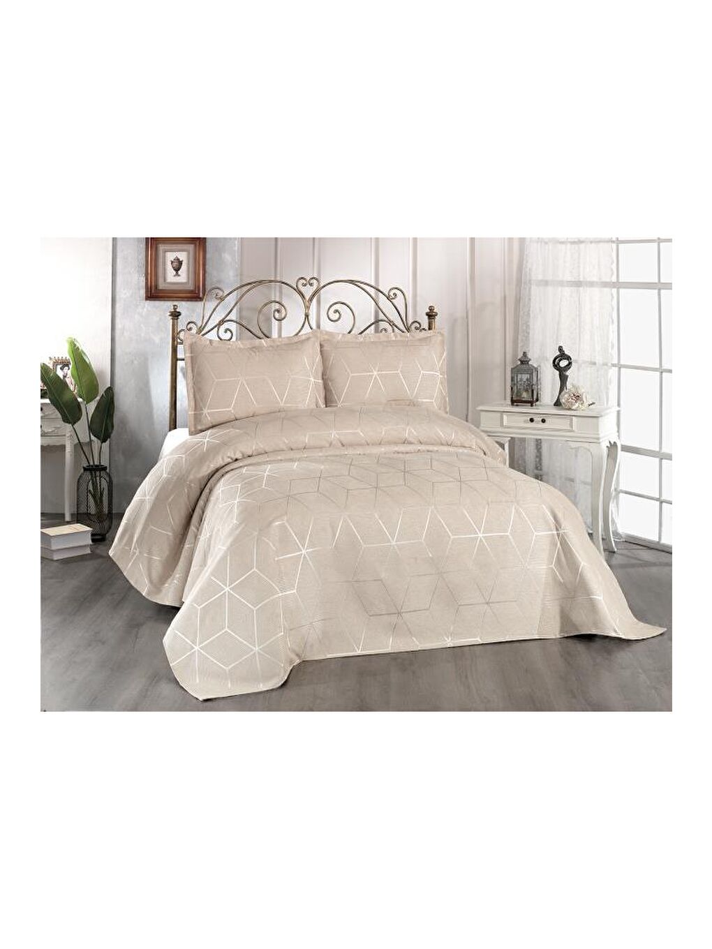 Verona 3 Parça Çift Kişilik Yatak Örtüsü Bej-1
