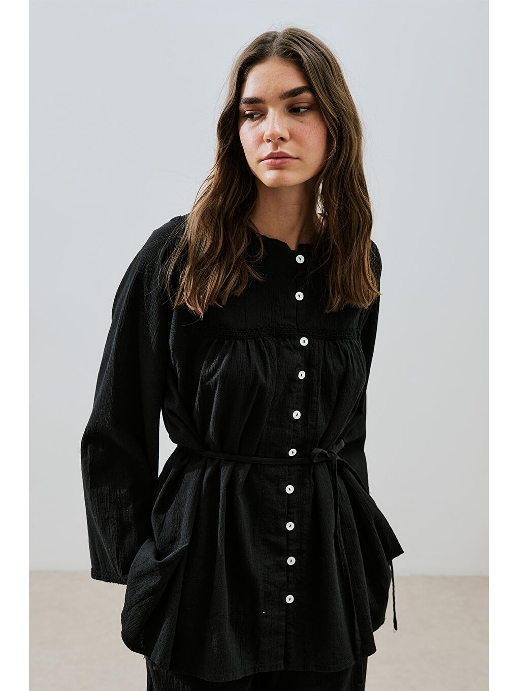 Dokulu İşlemeli Gömlek Siyah-2