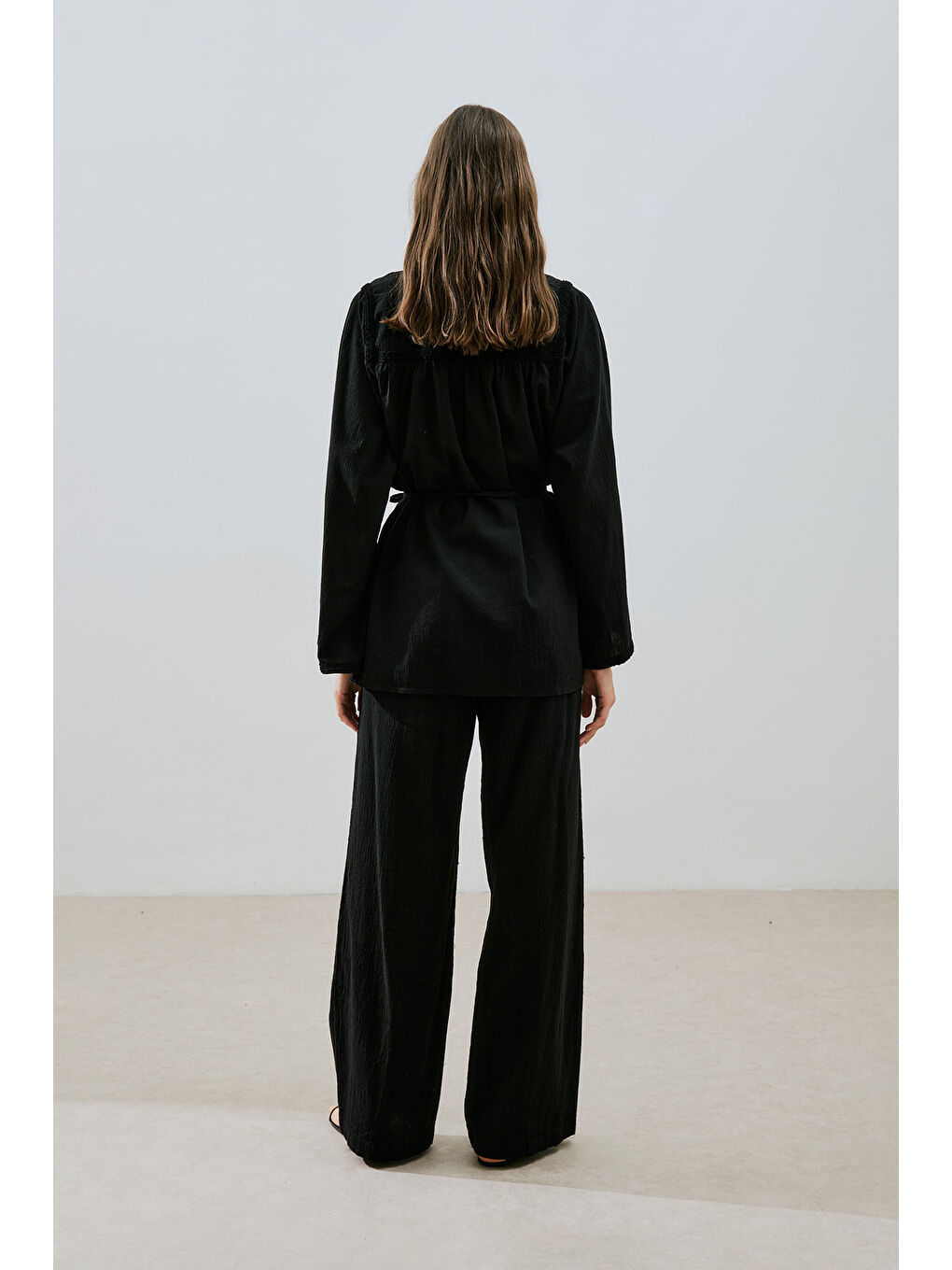 Dokulu İşlemeli Gömlek Siyah-4