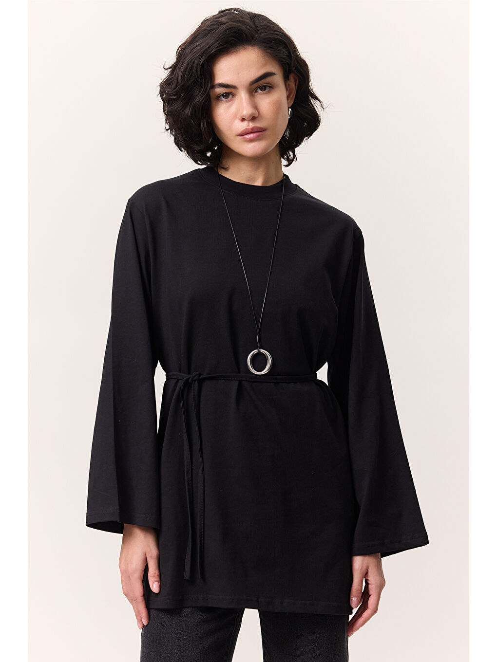 Bağlama Detaylı Oversıze Tshırt Siyah