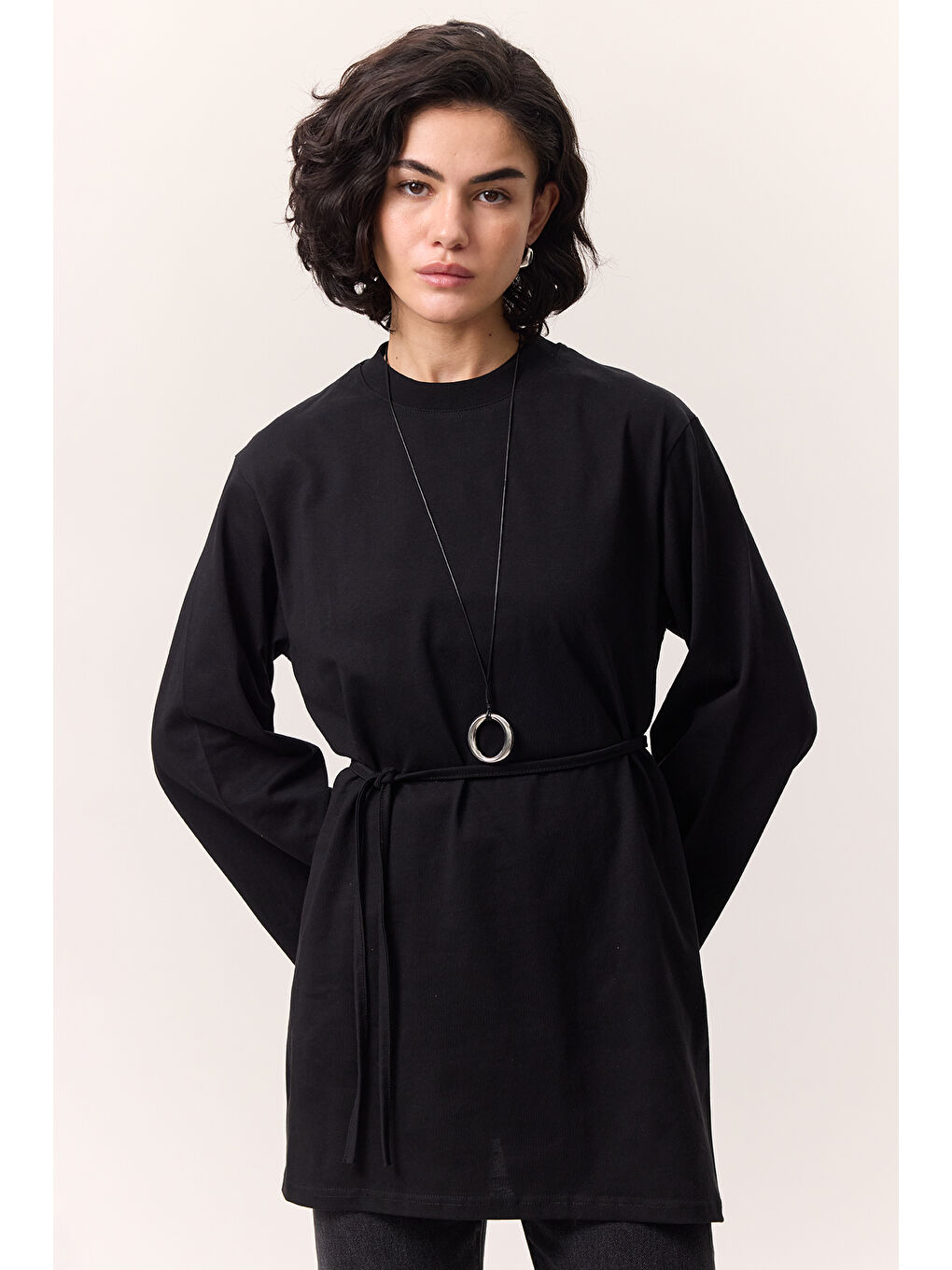 Bağlama Detaylı Oversıze Tshırt Siyah-2