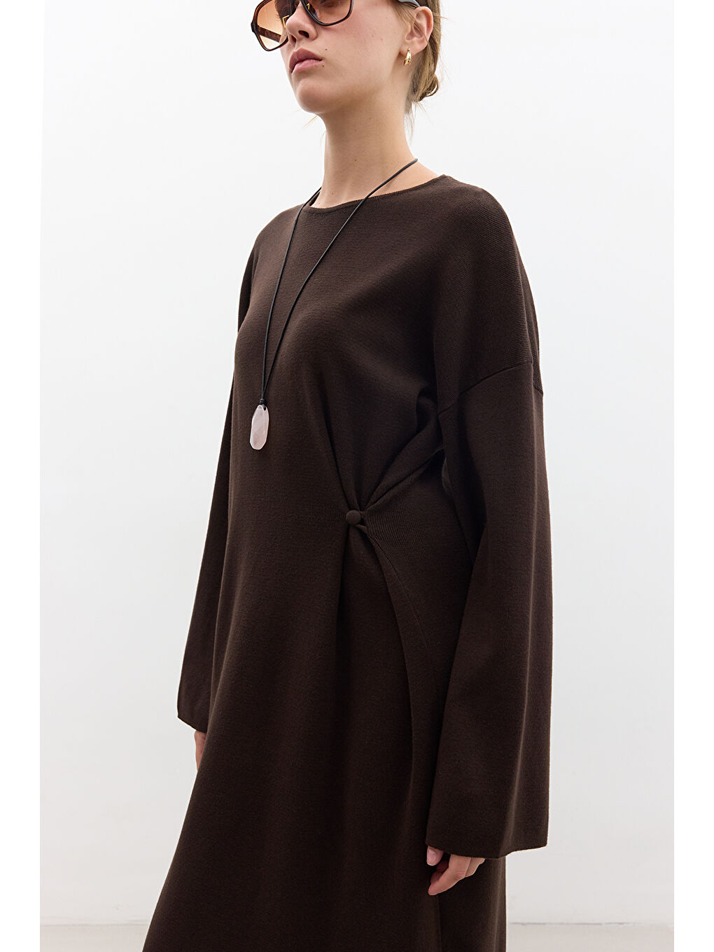 Triko Bağlamalı Elbise Kahverengi-3