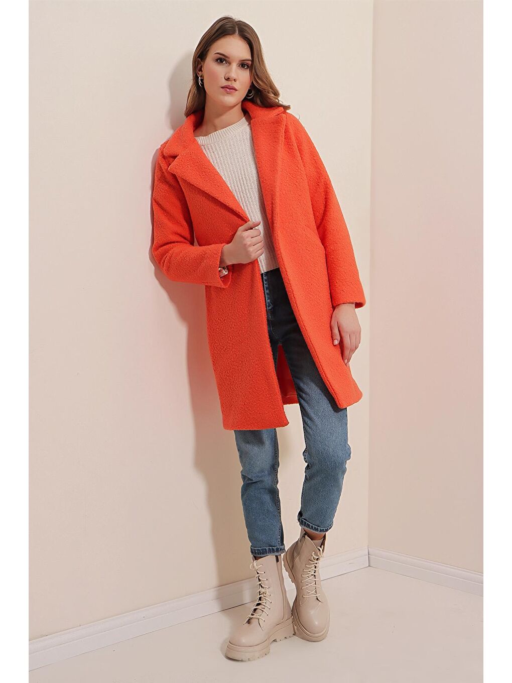 Turuncu Oversize Kaşe Kadın Kaban-1