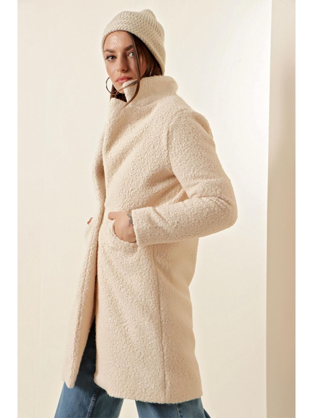 Bej Oversize Kaşe Kadın Kaban-3