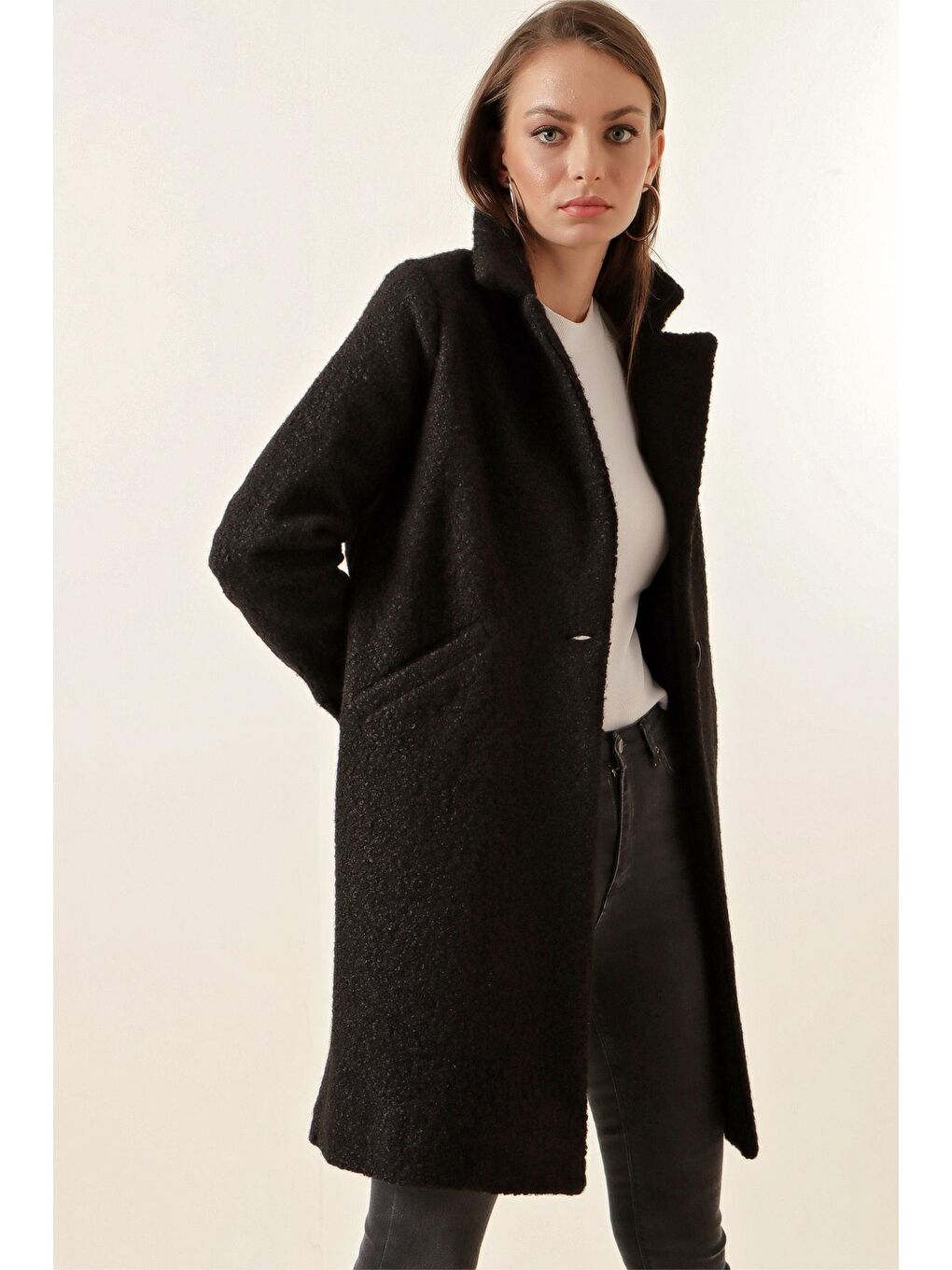 Siyah Oversize Kaşe Kadın Kaban-1