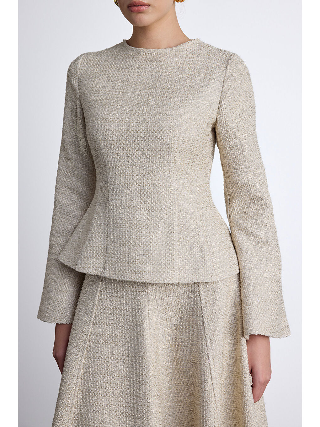 Peplum Detaylı Tüvit Bluz Bej-2