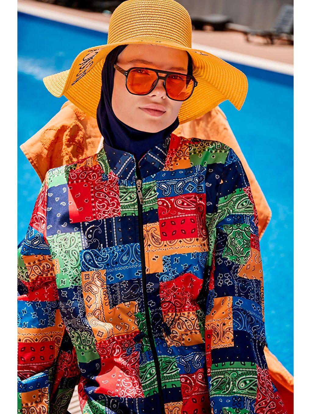 Lacivert Desenli Tam Kapalı Tesettür Mayo R2319-1