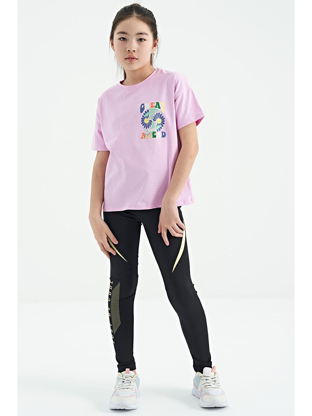 TOMMYLIFE Pembe Ön Arka Çok Renkli Baskılı Oversize Kısa Kollu Kız Çocuk T-Shirt - 75117 - 4