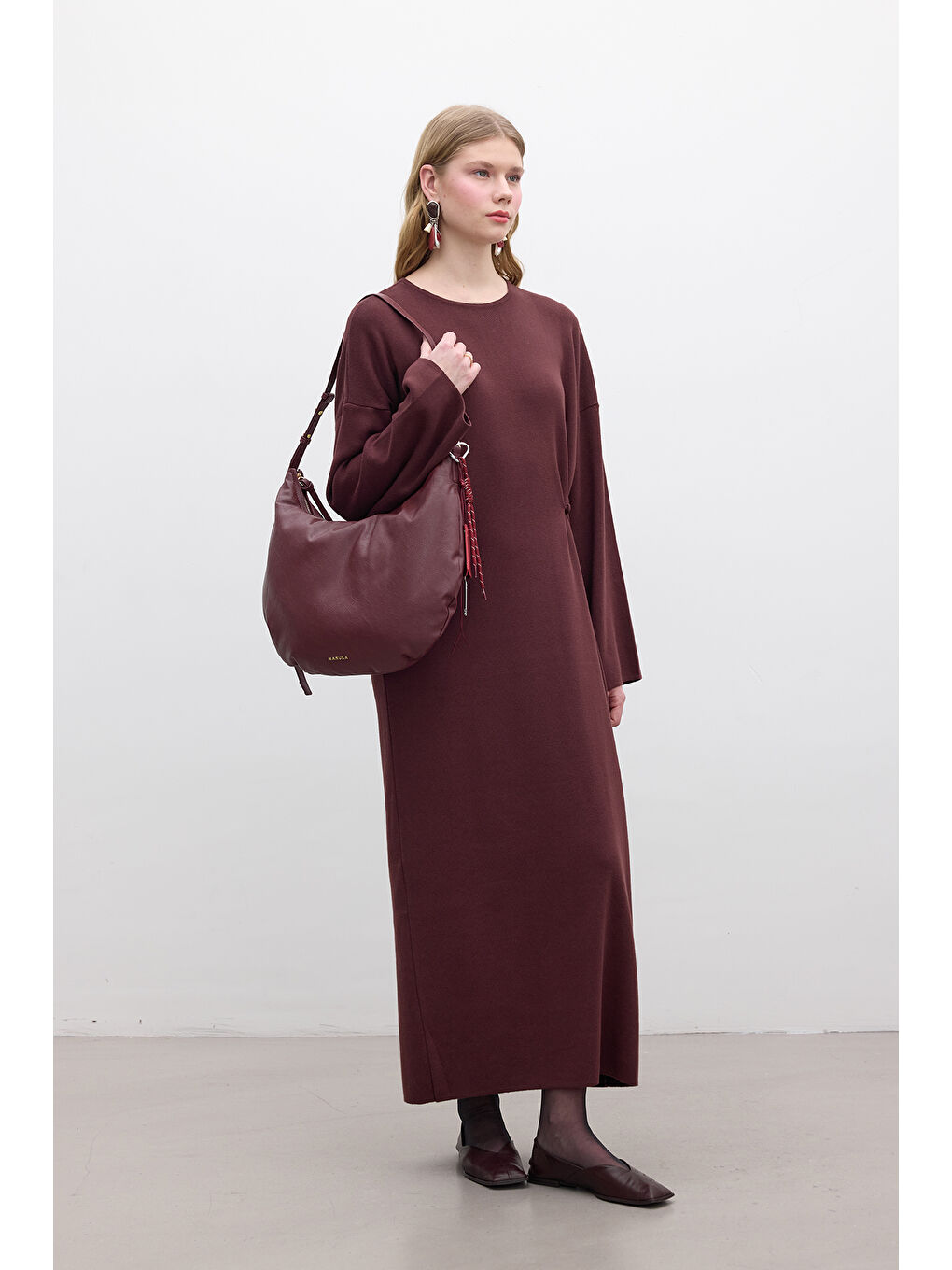 Yumuşak Deri Oval Omuz Çantası Bordo-1