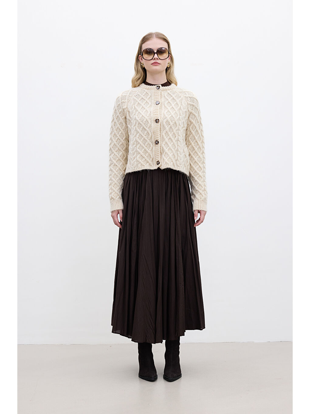 Saç Örgülü Hırka Bej-2