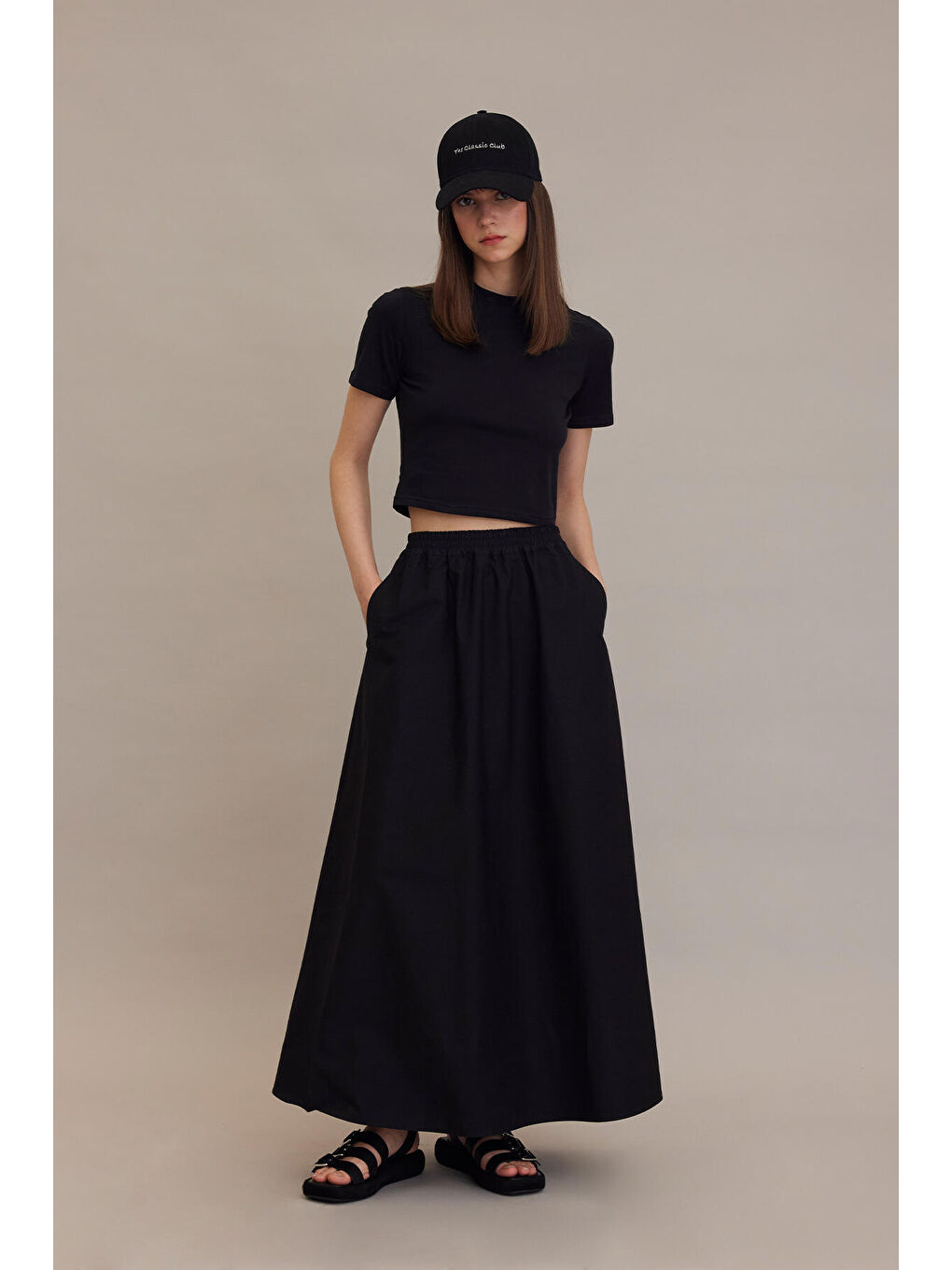 Bol Kesim Kloş Etek Siyah-2