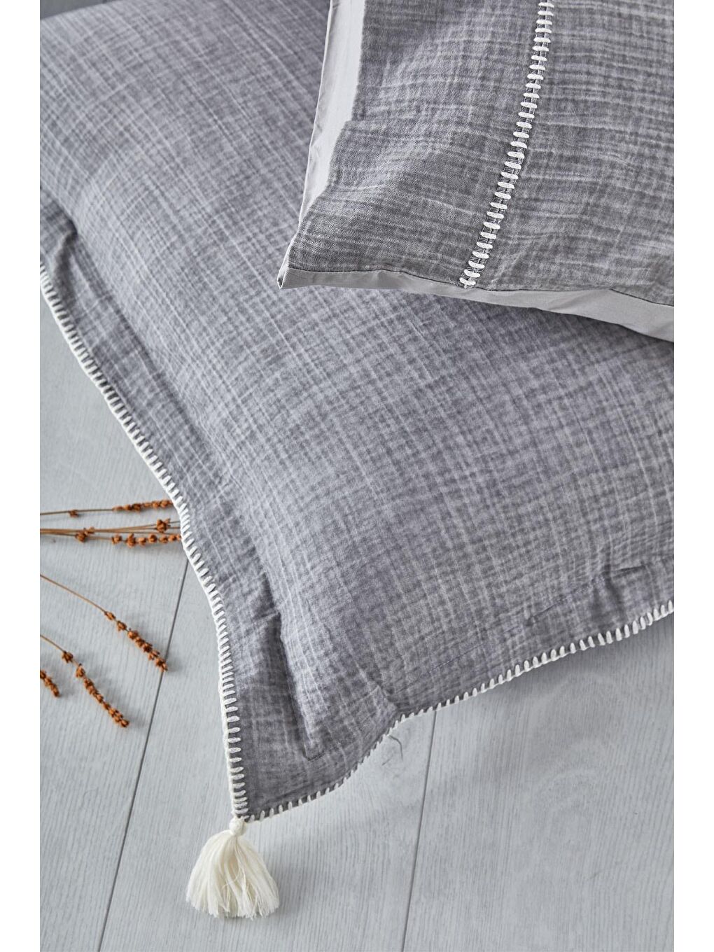 Doğa Battal Boy Nevresim Takımı %100 Organik Pamuk Müslin Parça Boya Gri 240x220 Cm-1