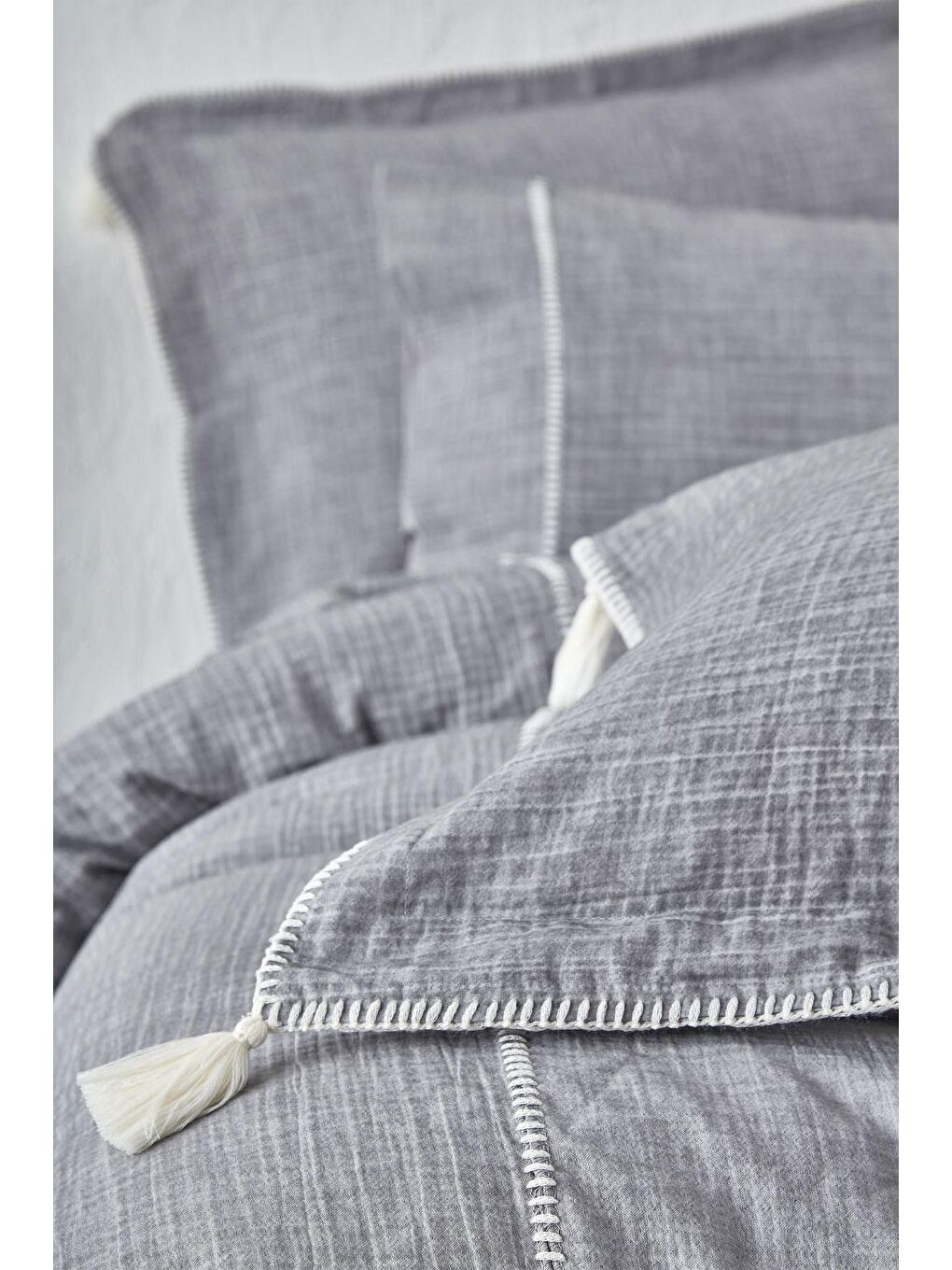 Doğa Battal Boy Nevresim Takımı %100 Organik Pamuk Müslin Parça Boya Gri 240x220 Cm-3