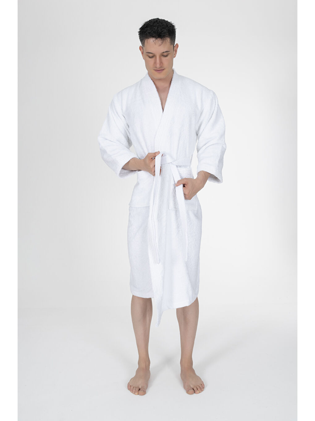 Beyaz Hera Serisi Bukle Otel Bornozu 1100gr-4