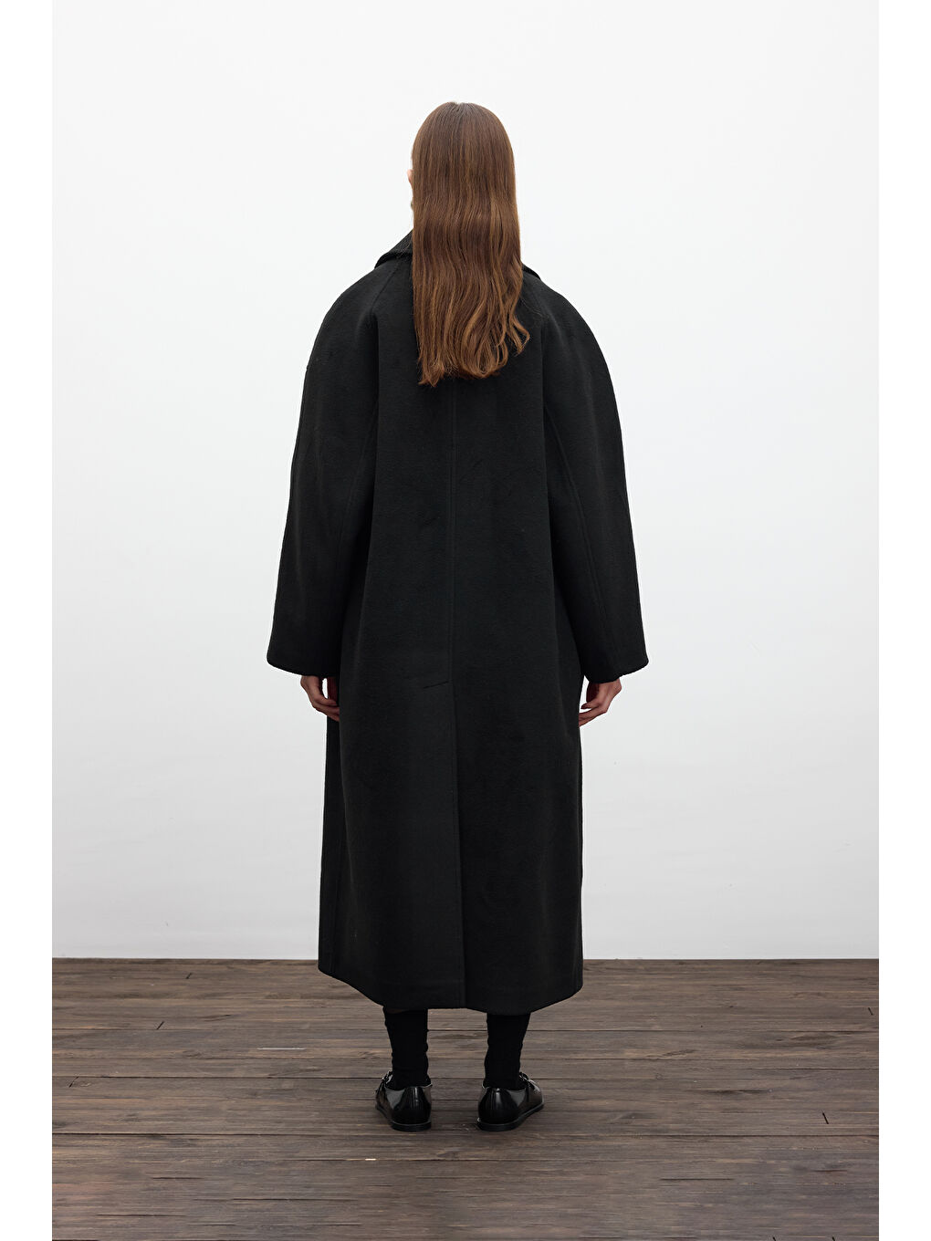 Düz Kapama Kaşe Kaban Siyah-7