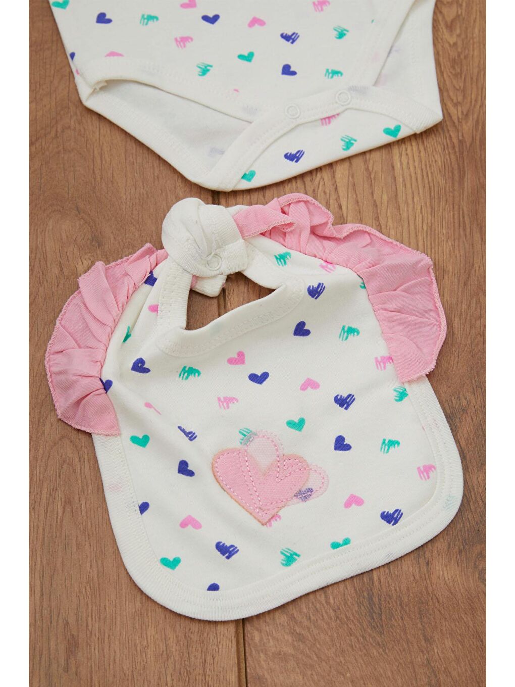 Pembe Kalp Desenli 8'li Bebek Hastane Çıkışı Seti 16923-2