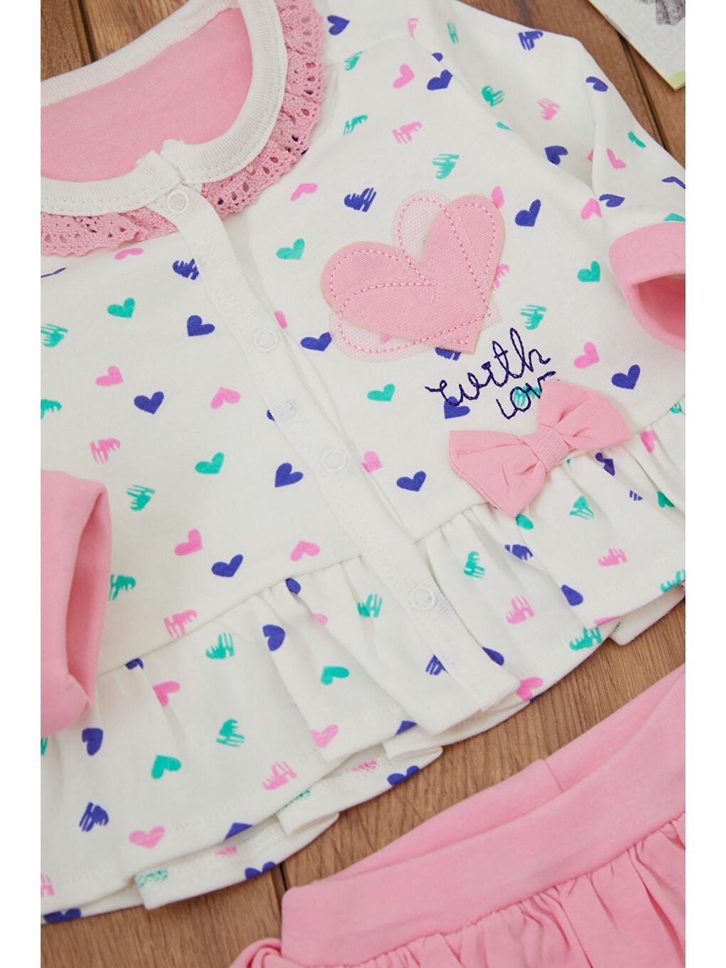 Pembe Kalp Desenli 8'li Bebek Hastane Çıkışı Seti 16923-3