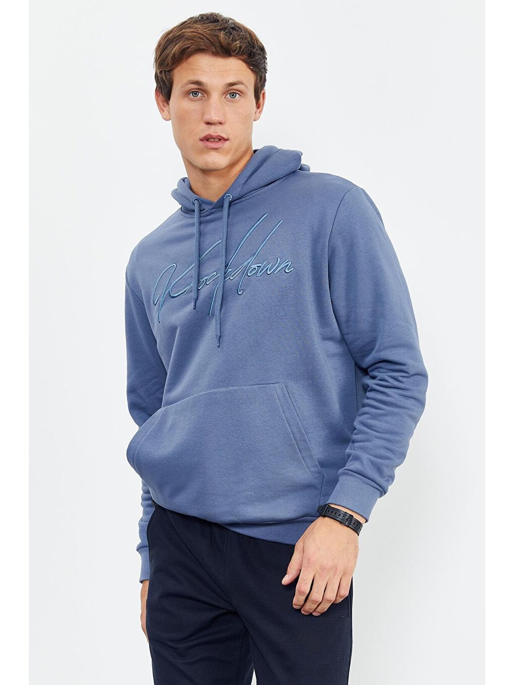 TOMMYLIFE Petrol El Yazısı Nakışlı Kapüşonlu Rahat Form Erkek Sweatshirt - 88007 - 2