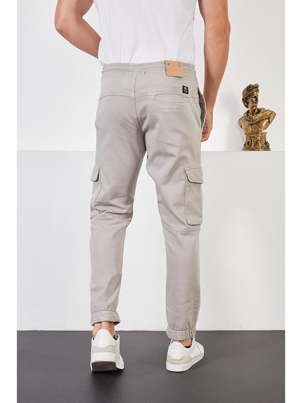 Erkek Gri Beli ve Paçası Lastikli Kargo Cep Jogger Pantolon-3