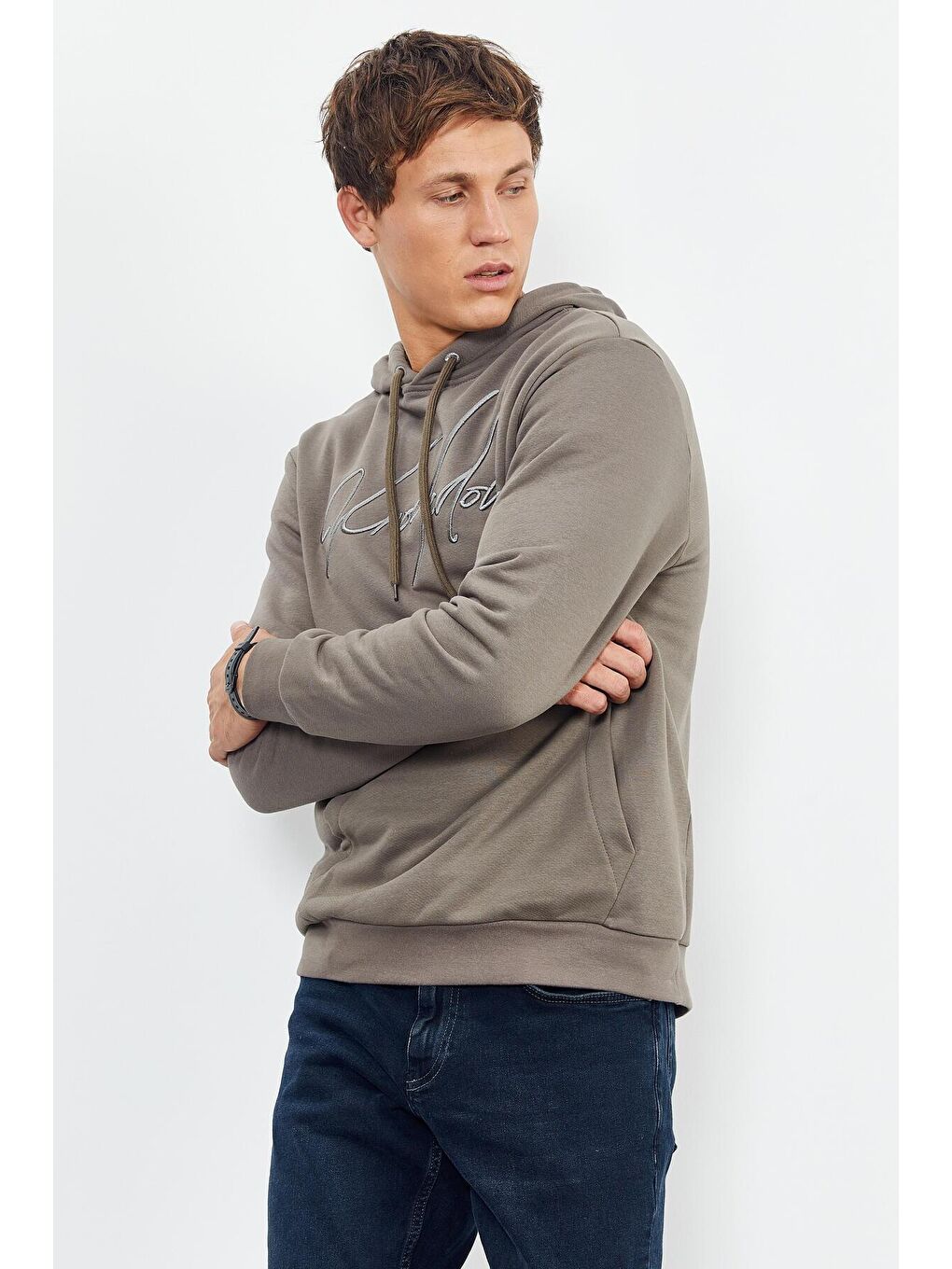 Kahverengi Camel El Yazısı Nakışlı Kapüşonlu Rahat Form Erkek Sweatshirt - 88007-4