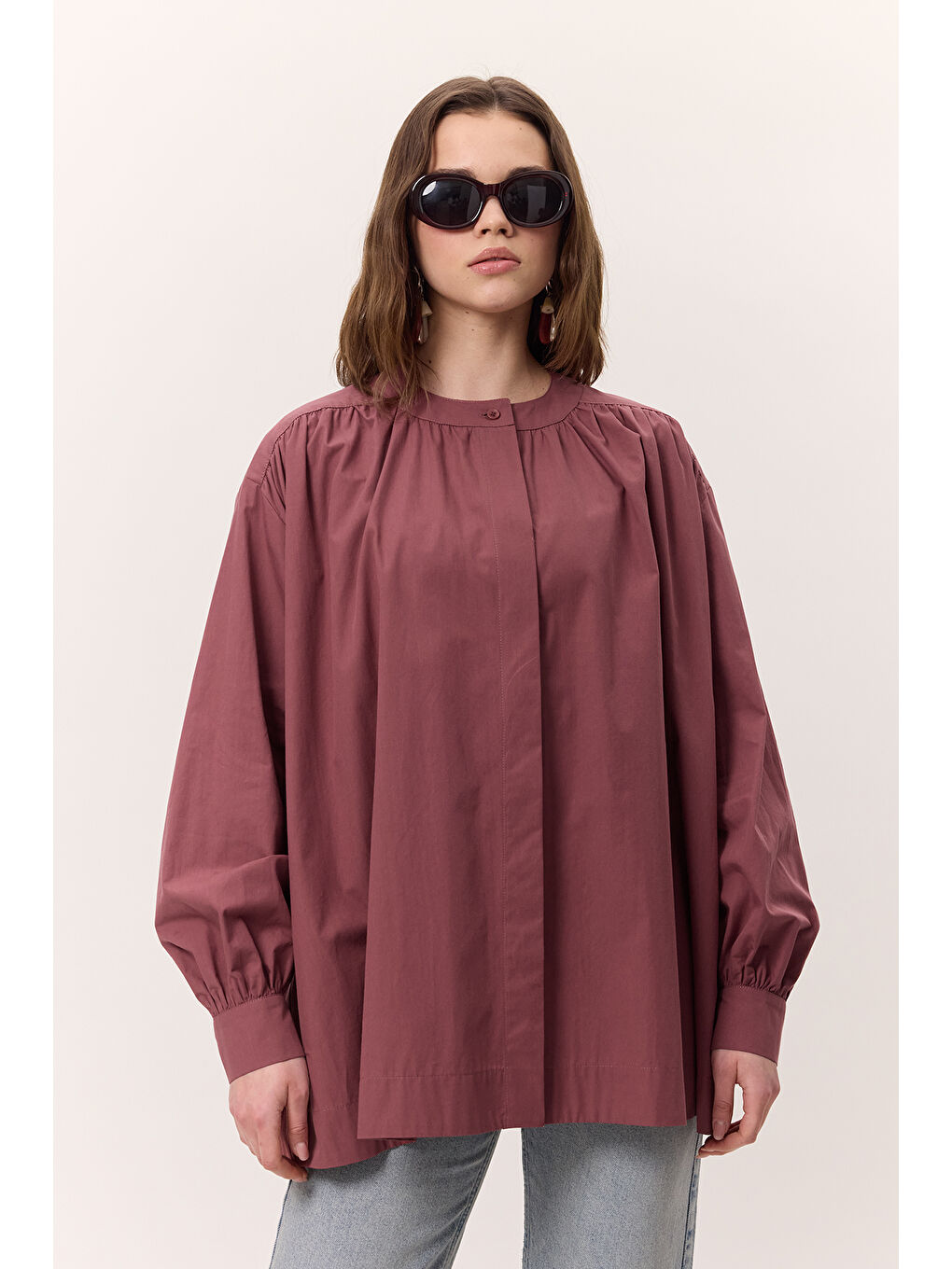 Pembe Büzgü Detaylı Geniş Gömlek Gülkurusu-1