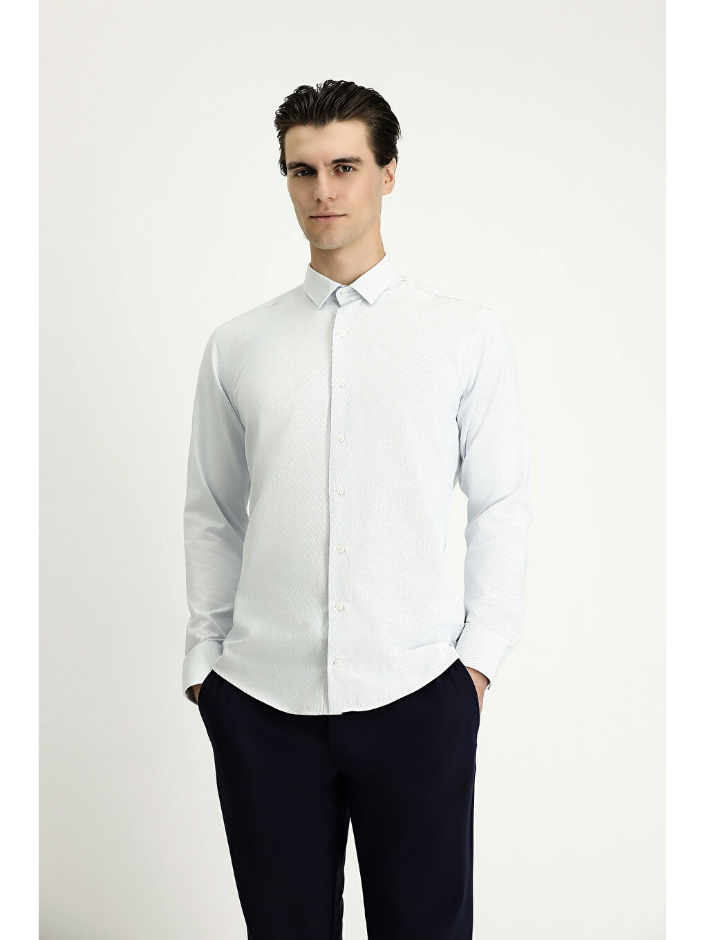 Mavi Uzun Kol Slim Fit Dar Kesim Desenli Pamuklu Kolay Ütülenebilir Düğmeli Yaka Gömlek-3