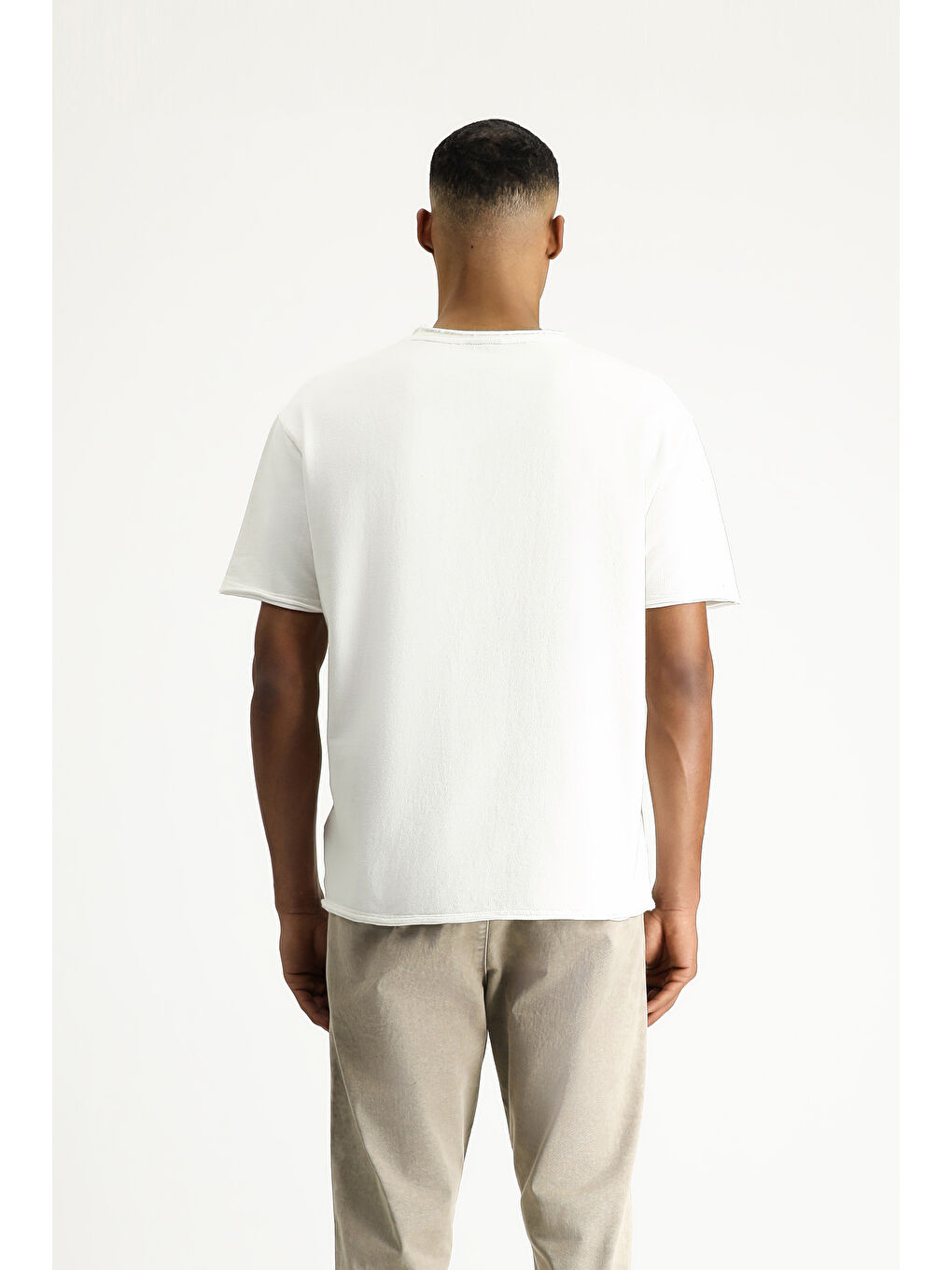 Ekru Bisiklet Yaka Oversize Baskılı Pamuk Tişört-4