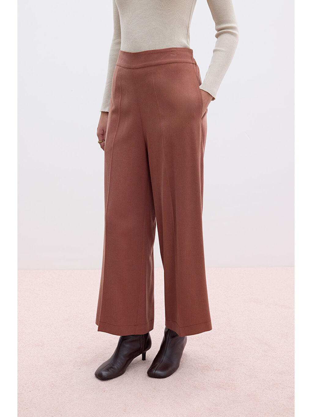 Turuncu Lyocell Geniş Paça Pantolon Bakır-5