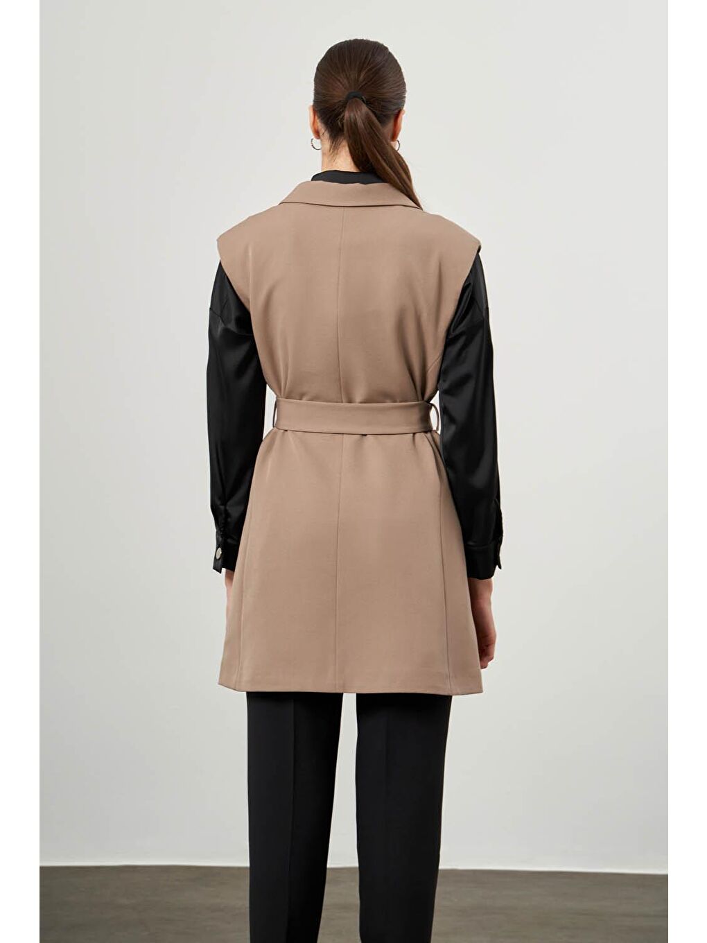 Bej Toka Kemerli Vizon Klasik Yelek-7