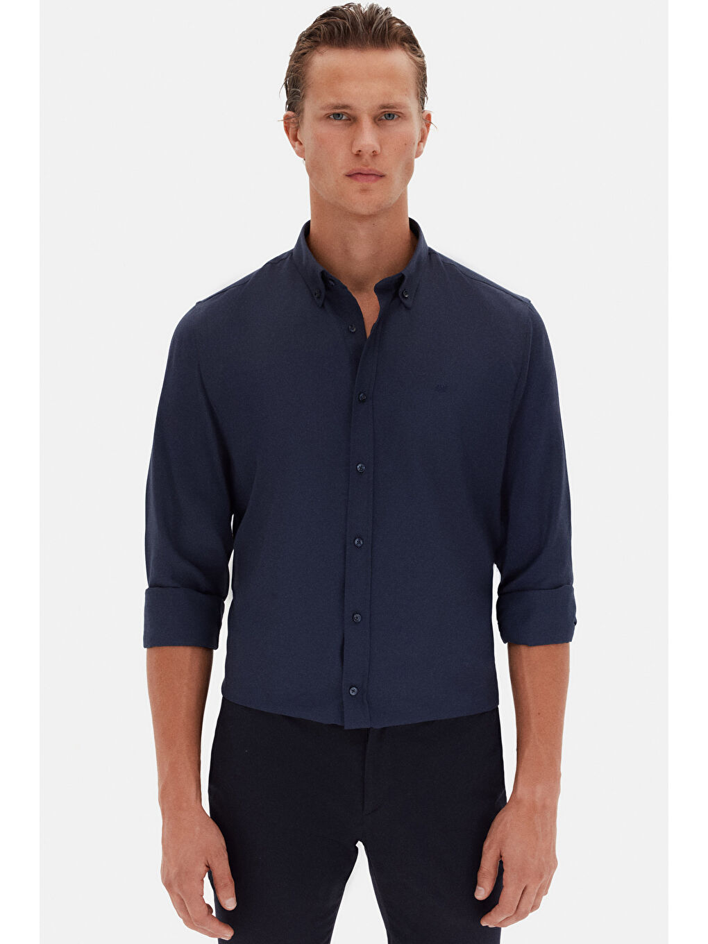 Slim Fit Lacivert Oxford Düğmeli Yaka Kolay Ütülenebilir Nakış Detaylı Pamuklu Gömlek-1