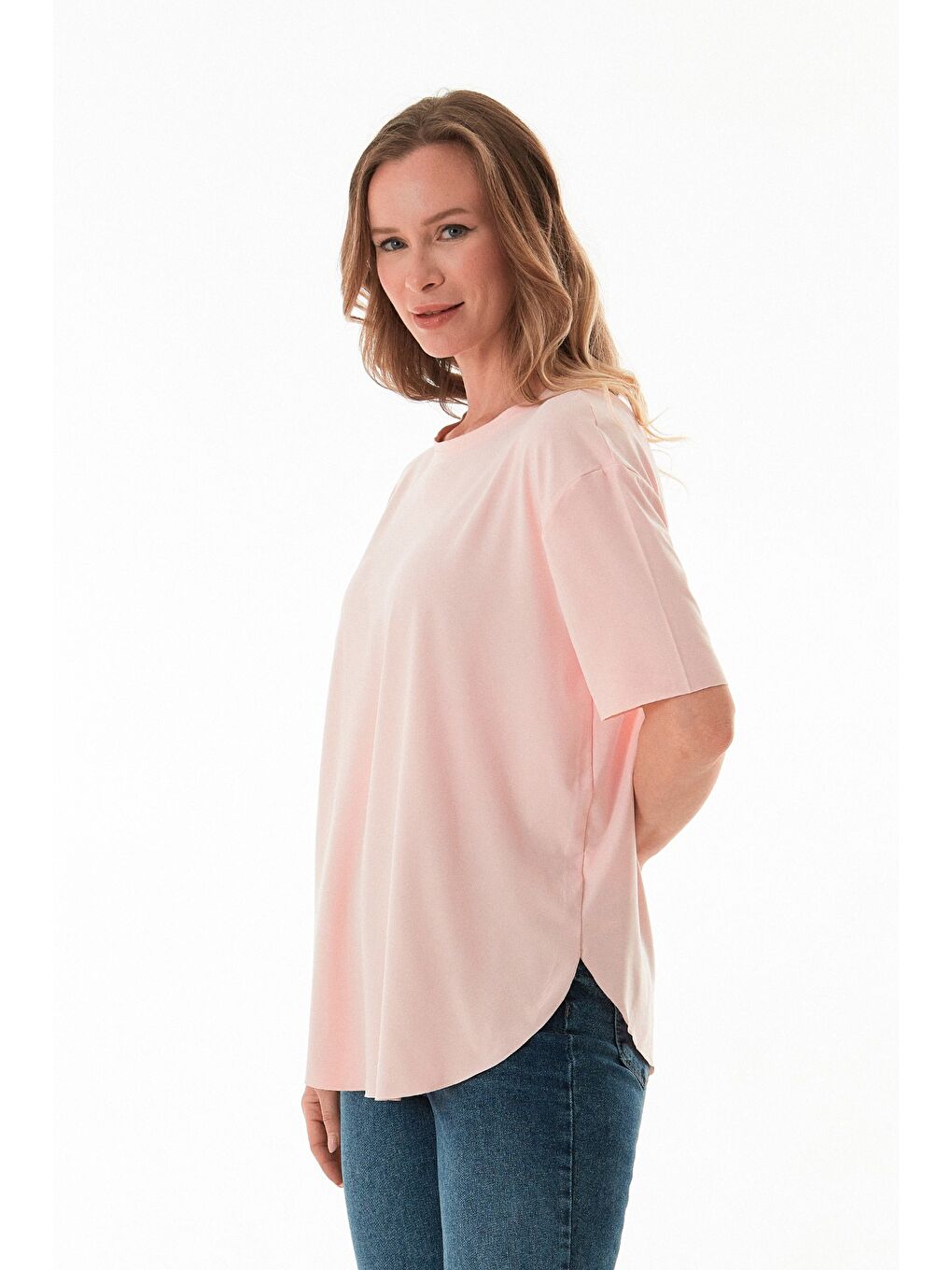 Pembe Basic Bisiklet Yaka Yanları Yırtmaçlı Modal Tişört-2