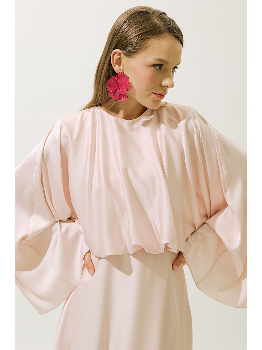 Pembe Adele Saten Abiye Elbise Pudra-4