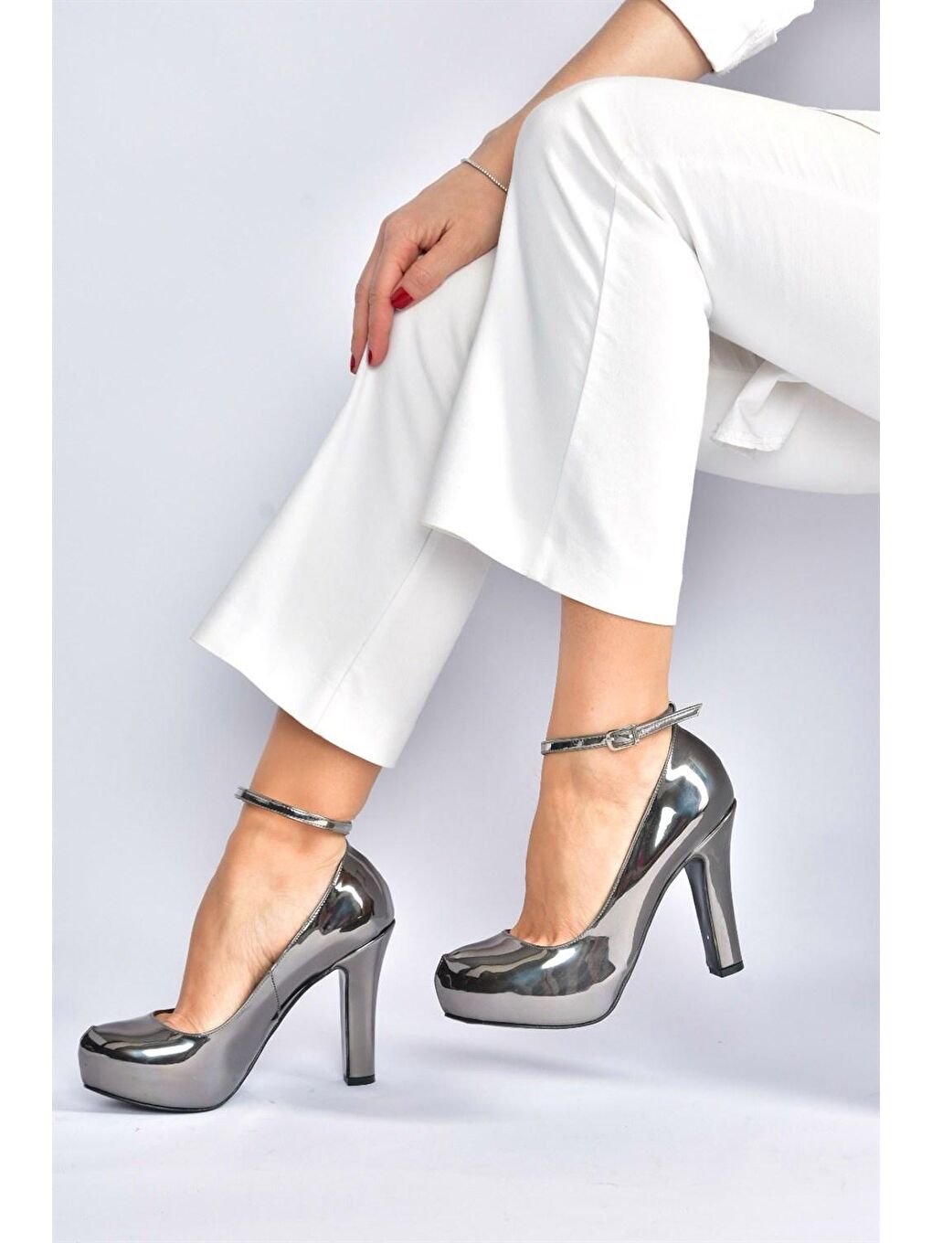 M3480077 Antrasit Kadın Topuklu Ayakkabı