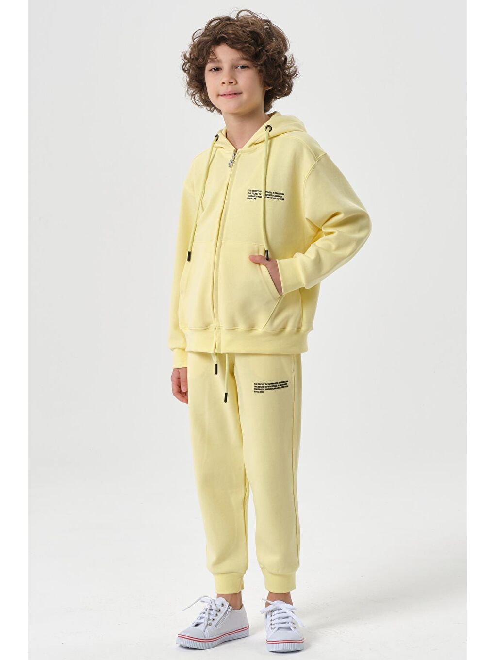 Sarı Mevsimlik Erkek Çocuk Eşofman Takımı